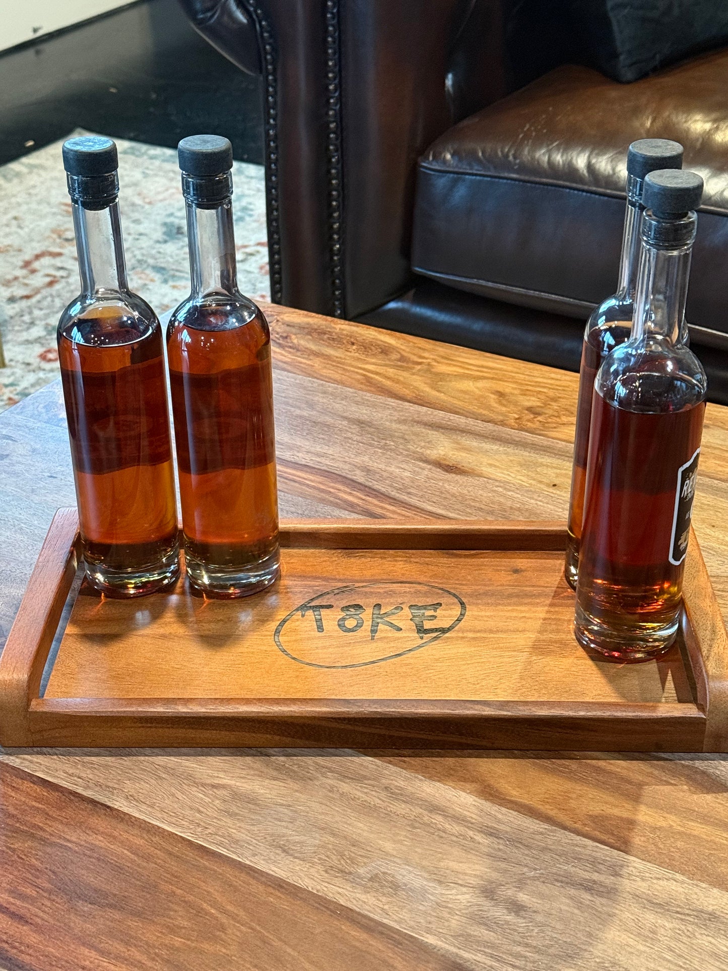 T8KE - Whiskey Display & Serving Tray