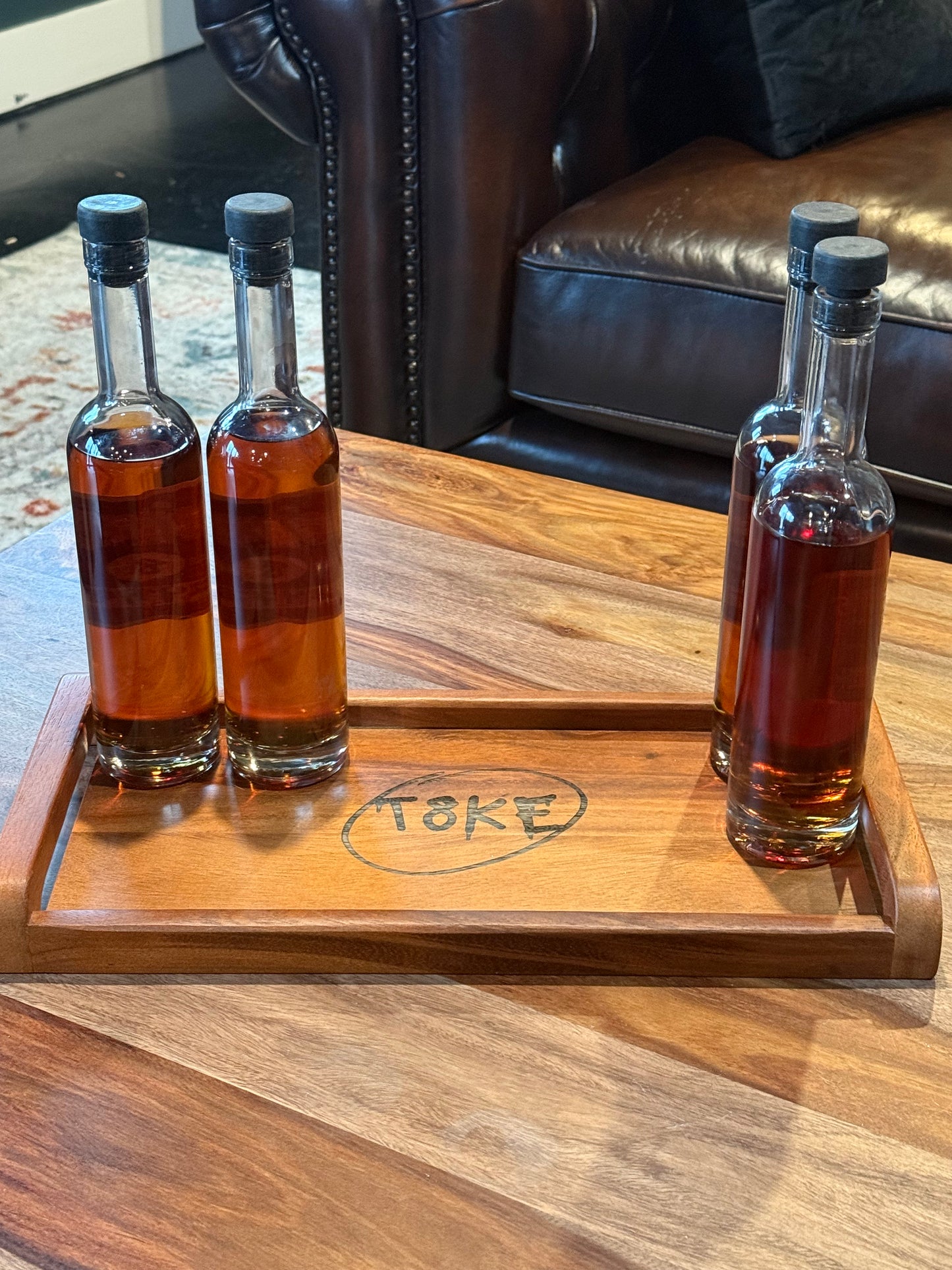 T8KE - Whiskey Display & Serving Tray